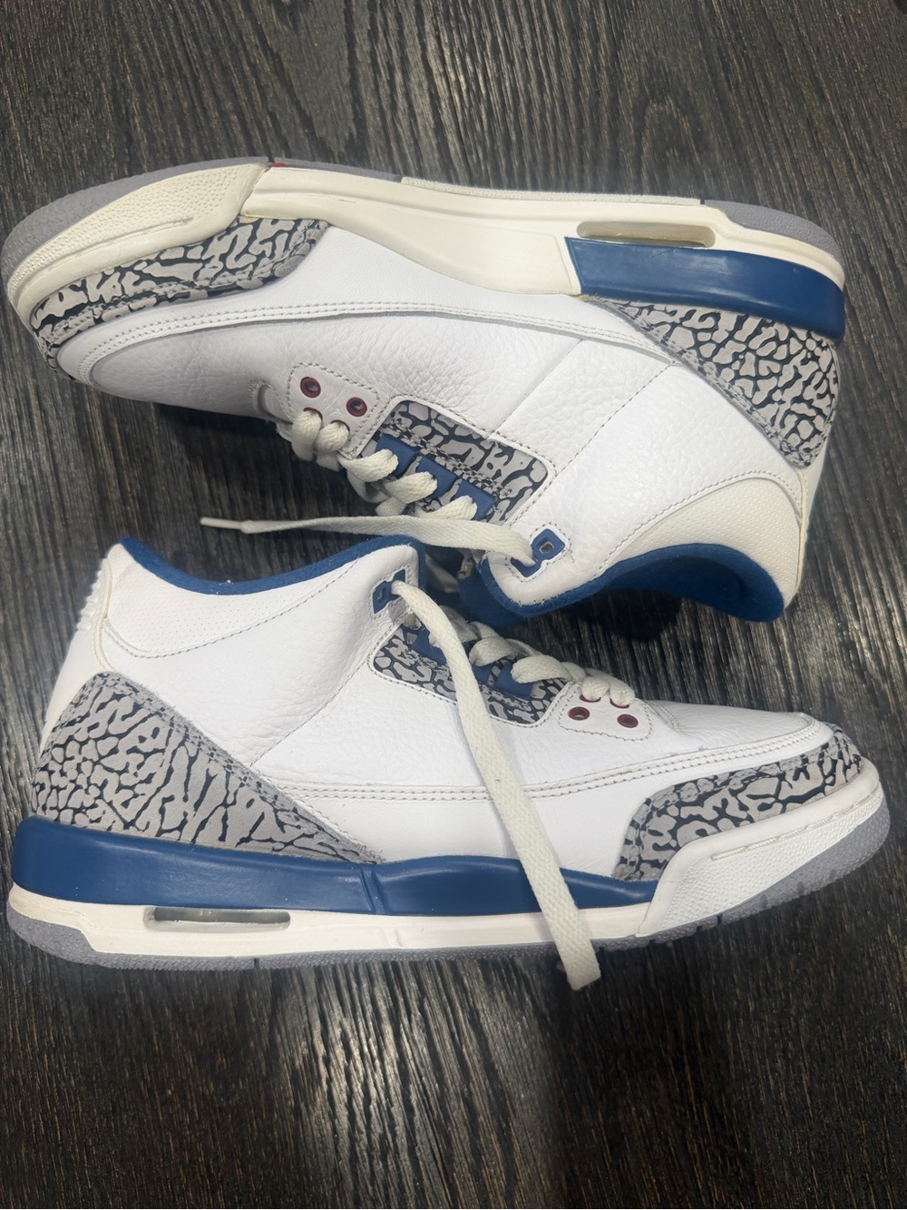 Size 7 Nike Air Jordan 3 Retro 2011 True Blue